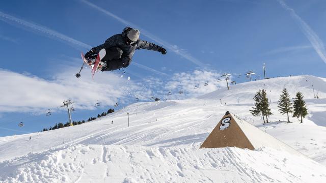 Snowpark 1 banner
